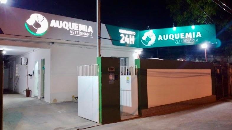 Fachada da unidade Auquemia Veterinária na Rua Rio do Prado